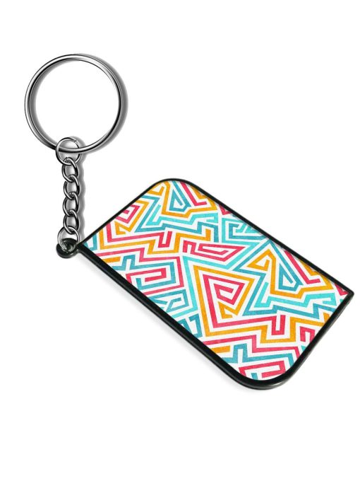 Funky Curved Seamless Keychain Zapvi