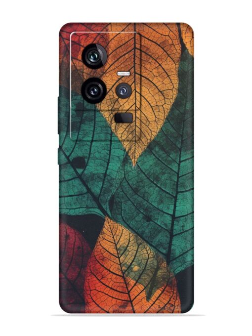 Leaves Artwork Embossed Soft Silicone Case for Iqoo 11 (5G) Zapvi