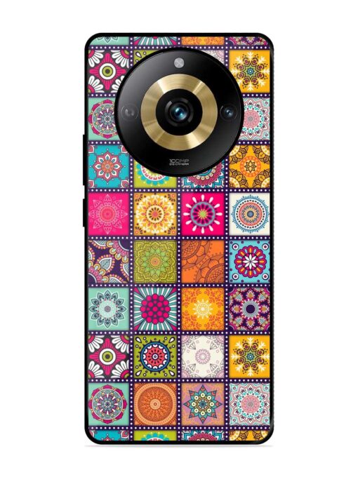 Seamless Pattern Vintage Glossy Metal Phone Cover for Realme Narzo 60 Pro (5G) Zapvi